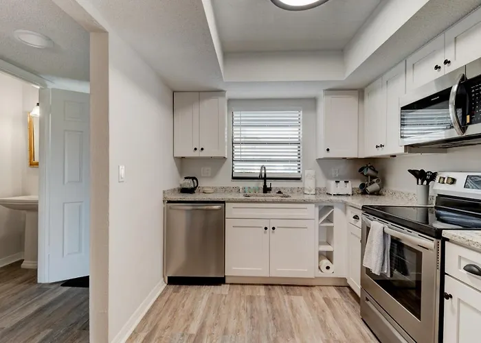 Blue Skies Oceanfront 2 Bedroom Townhouse